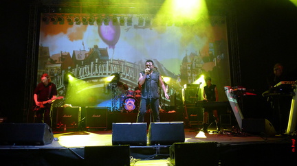 28 stage P1040175