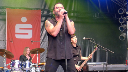 070 P1020069
